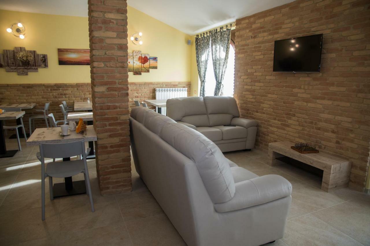 Borgopratole Countryhouse Cingoli Bagian luar foto