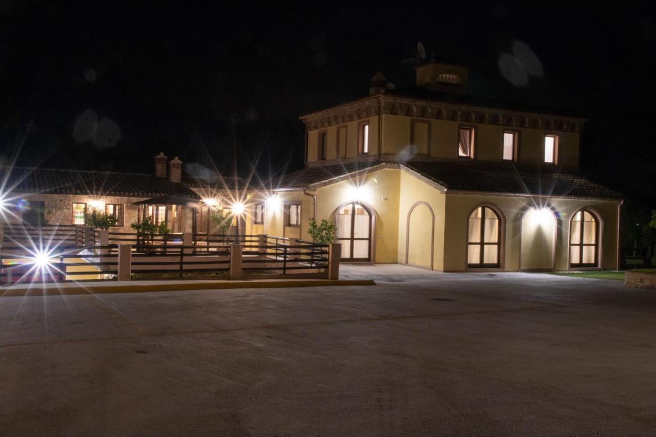 Borgopratole Countryhouse Cingoli Bagian luar foto