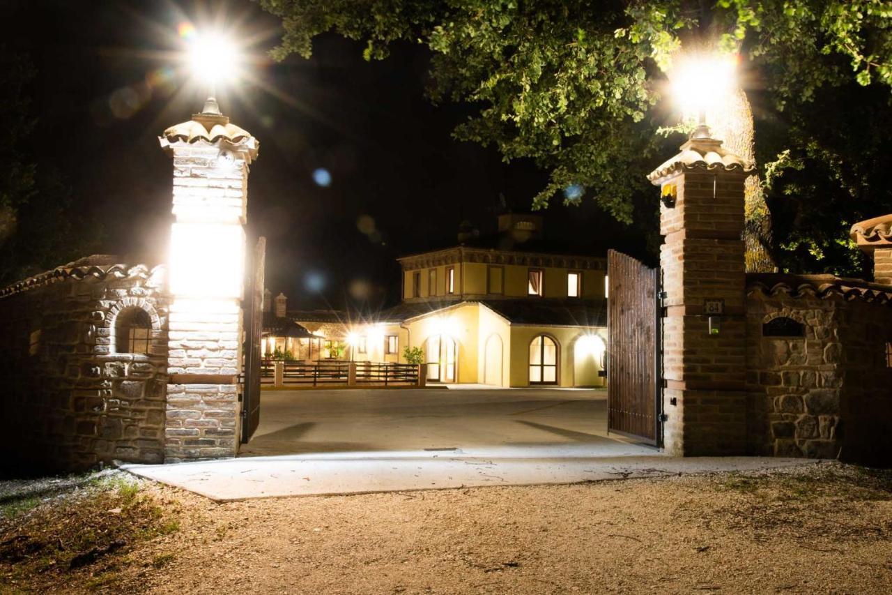 Borgopratole Countryhouse Cingoli Bagian luar foto